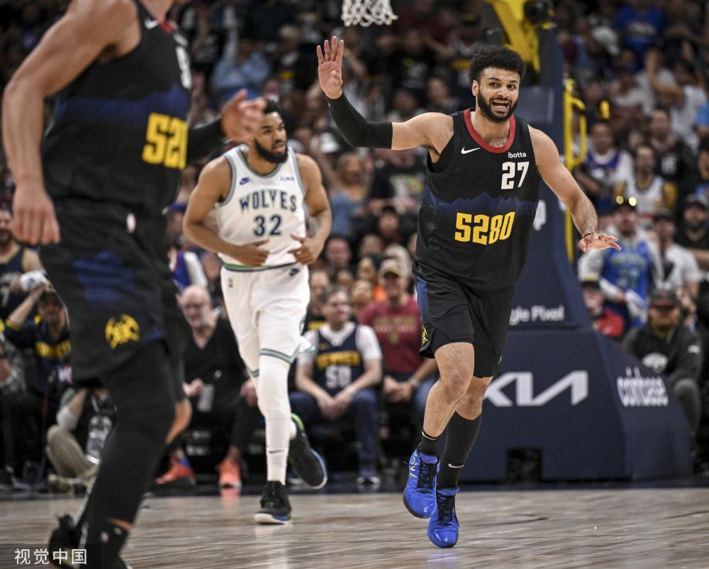 朗的手中 朗的手中