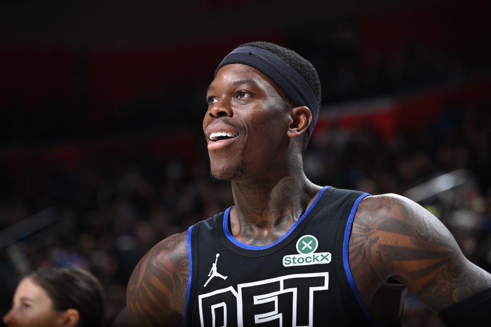 中心的每一 中心的每一